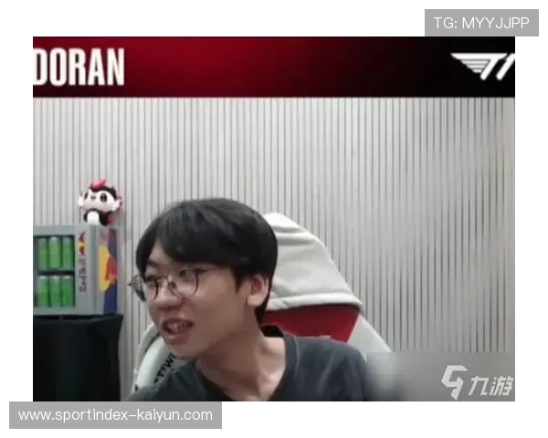 T1上单Doran首夺世界冠军后受访:难掩激动,称Faker助其圆梦 T1上单Doran首夺世界冠军后受访:难掩激动,称Faker助其圆梦