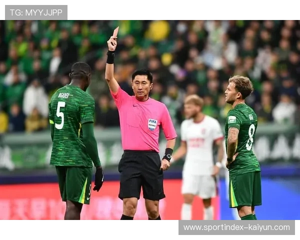 上海海港球市冷清，成绩与球迷热情不成正比